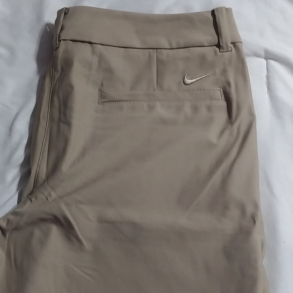 Shorts - Picture 3 of 4